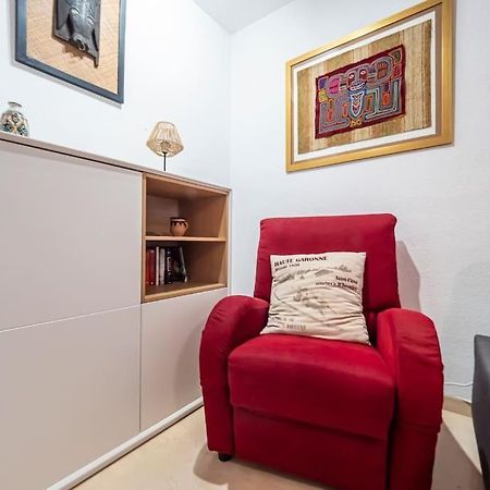 Tranquilo Y Bonito Apartamento A 10 Min Del Centro Malaga Bagian luar foto