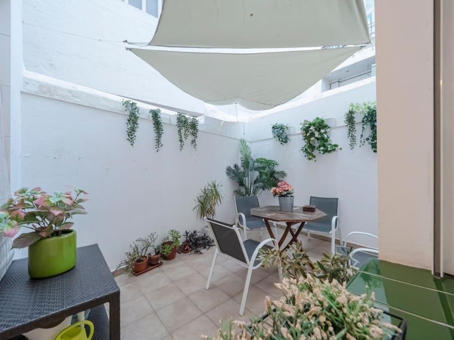 Tranquilo Y Bonito Apartamento A 10 Min Del Centro Malaga Bagian luar foto