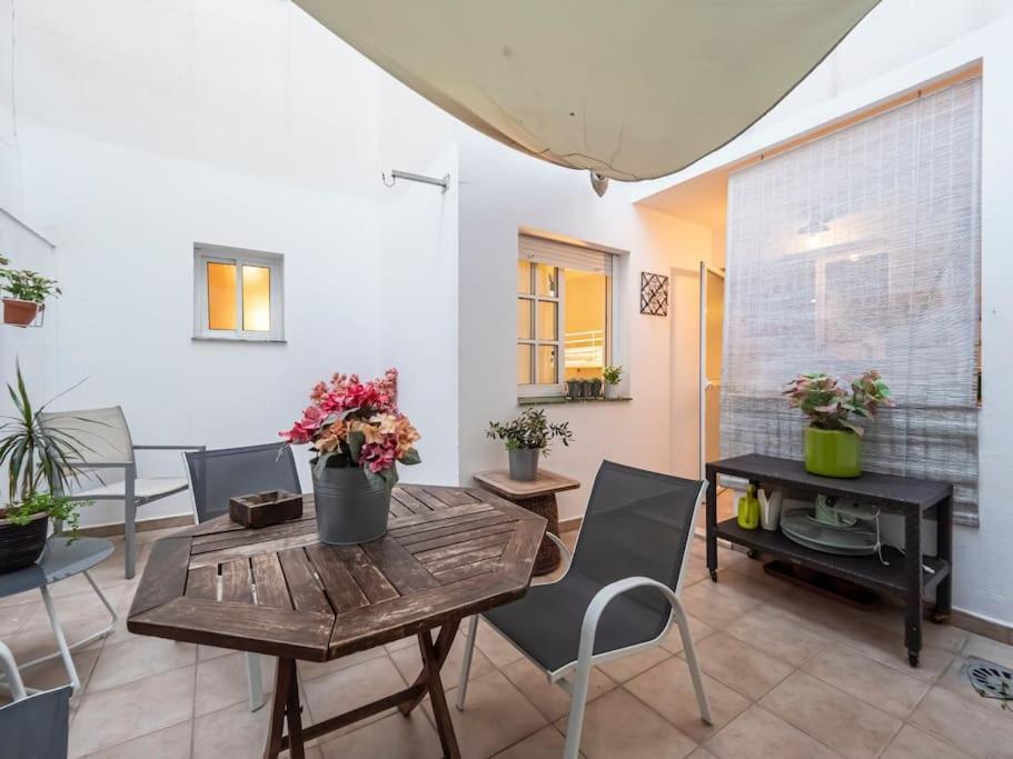 Tranquilo Y Bonito Apartamento A 10 Min Del Centro Malaga Bagian luar foto
