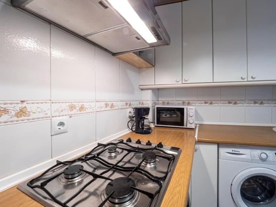 Tranquilo Y Bonito Apartamento A 10 Min Del Centro Malaga Bagian luar foto