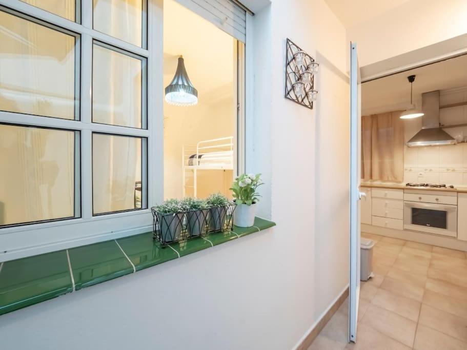 Tranquilo Y Bonito Apartamento A 10 Min Del Centro Malaga Bagian luar foto