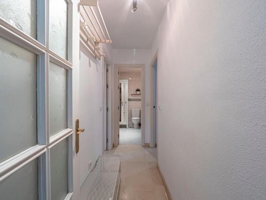 Tranquilo Y Bonito Apartamento A 10 Min Del Centro Malaga Bagian luar foto